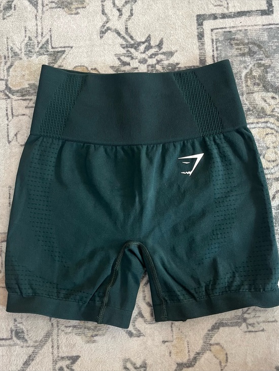 Gymshark Pants - Gymshark Women’s High-Waist Forest Green Seamless Biker Shorts